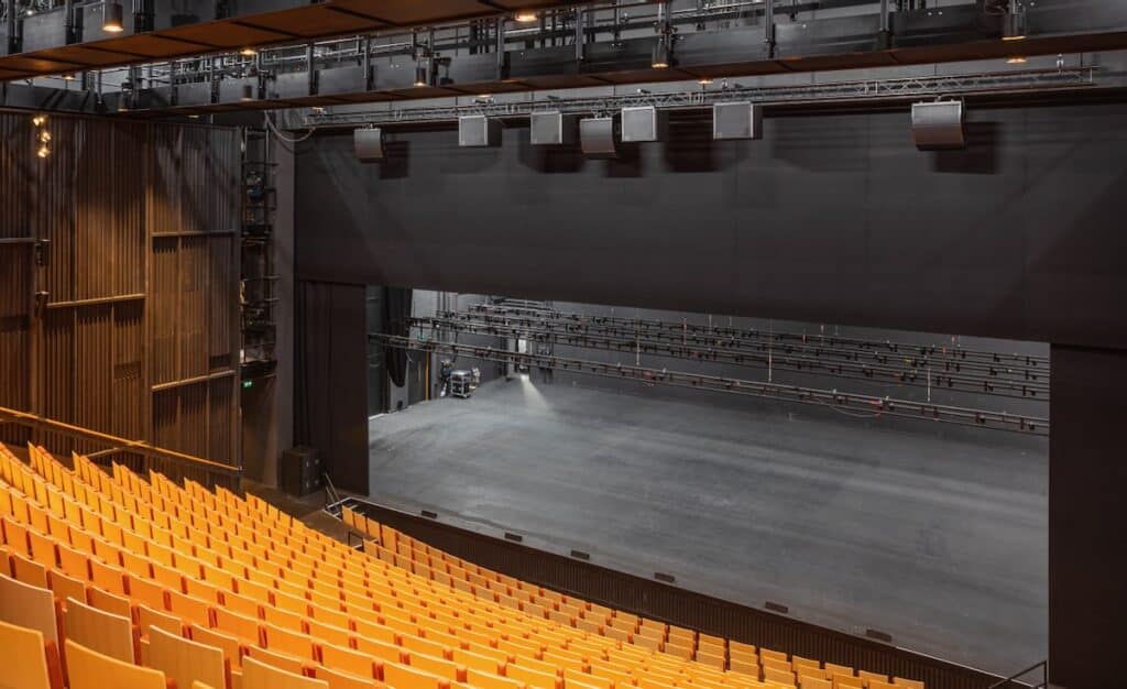 Sadler's Wells East - with sound equipped by Autograph